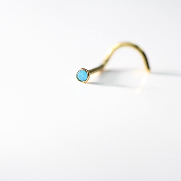 gold plated Ocean Turquoise Nose Piercing 20 gauge New - Picture 1 of 3